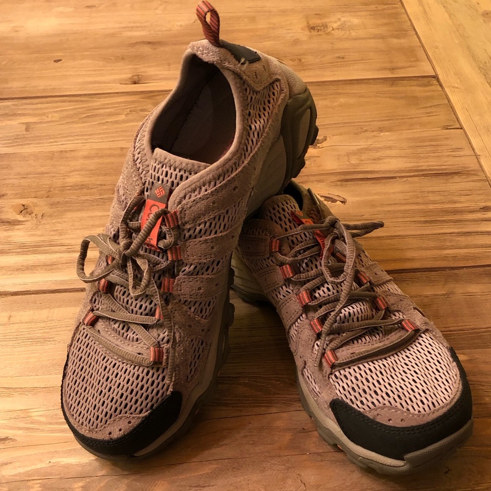 Columbia Women's Helvatia™ Vent hiking shoe, 8.5 - Picture 3 of 8